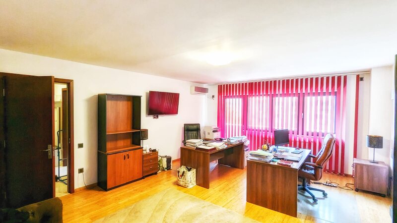 Piata Unirii, Bloc 2018, Centrala Proprie, 2 camere 75 mp, Marmura, Granit