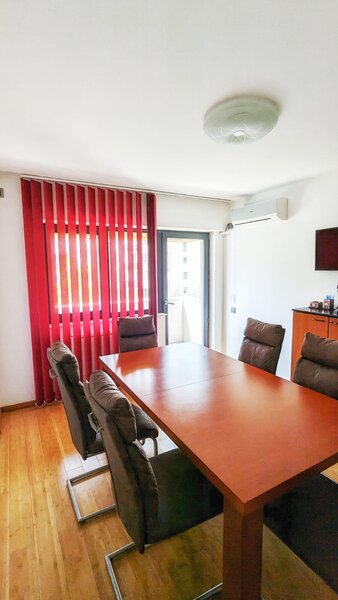Piata Unirii, Bloc 2018, Centrala Proprie, 2 camere 75 mp, Marmura, Granit